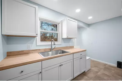 52236 Myrtle Avenue, South Bend, IN 46637 - Photo 9