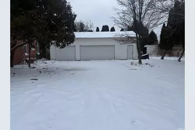 31479 Chicago Trail, New Carlisle, IN 46552 - Photo 3