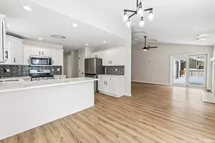 33906 Sumerset Ln, New Carlisle, IN 46552 - Photo 9