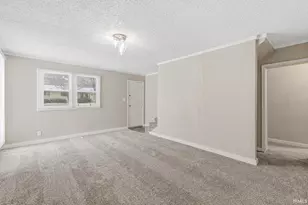 209 E Borely Ave, Mishawaka, IN 46545 - Photo 7