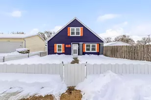 209 E Borely Ave, Mishawaka, IN 46545 - Photo 3