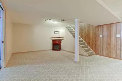 205 E Jennings Avenue, South Bend, IN 46614 - Photo 25