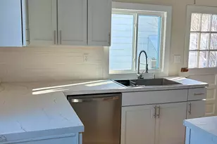 1934 E Bowman St, South Bend, IN 46613 - Photo 11