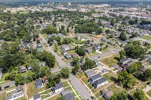 922 N Hill St, South Bend, IN 46617 - Photo 35