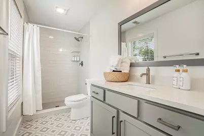 922 N Hill Street, South Bend, IN 46617 - Photo 21