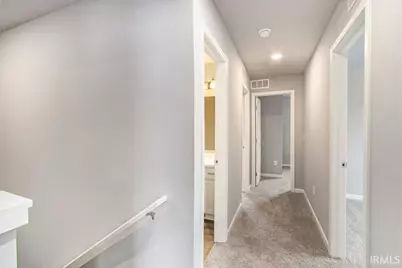 51583 Presscott Avenue, South Bend, IN 46637 - Photo 9