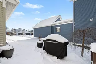 414 S Notre Dame Ave, South Bend, IN 46617 - Photo 35