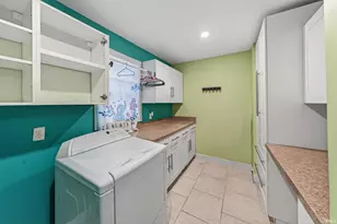 124 E Grant St, Bremen, IN 46506 - Photo 11