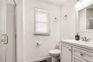 2025 E Jefferson Blvd, Mishawaka, IN 46545 - Photo 13