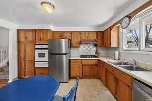 1519 Brookwood Dr, Elkhart, IN 46514 - Photo 3