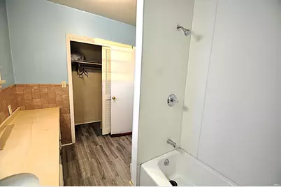 605 S 7th Street, Goshen, IN 46526 - Photo 13