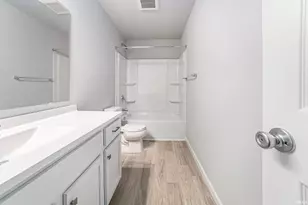 50719 Hunters Edge Dr, Elkhart, IN 46514 - Photo 13