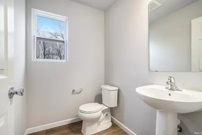 1324 Mackey Drive, South Bend, IN 46614 - Photo 9