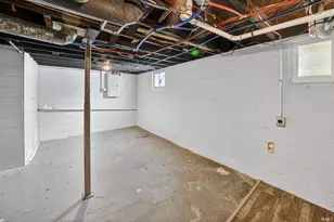 505 N Vine St, Elkhart, IN 46514 - Photo 17