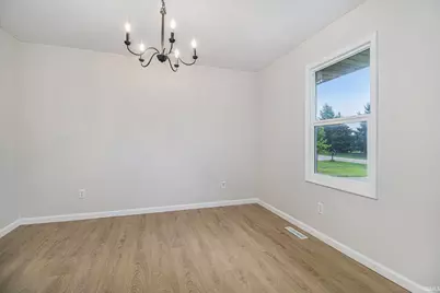 519 E Johnson Road, South Bend, IN 46614 - Photo 5