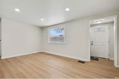 1110 Roberts Street, South Bend, IN 46615 - Photo 5