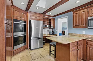 2412 Kenilworth Dr, Elkhart, IN 46514 - Photo 7