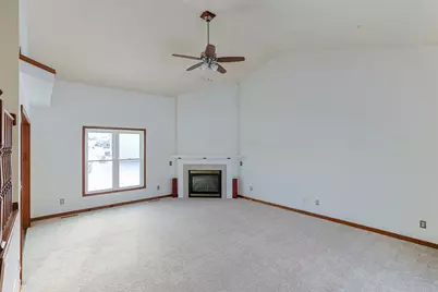 55566 Labrador Court, Osceola, IN 46561 - Photo 5