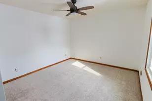 55566 Labrador Ct, Osceola, IN 46561 - Photo 25