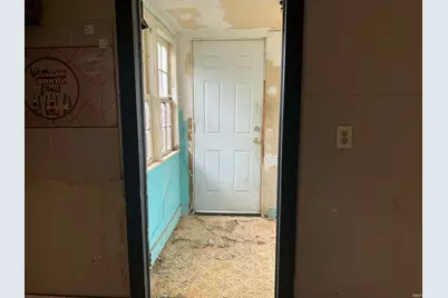 1327 Spear Street, Logansport, IN 46947 - Photo 5