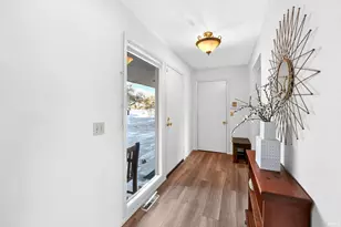 20744 S Gatehouse Dr, South Bend, IN 46637 - Photo 7