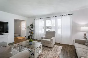 56036 Erhart Dr, Mishawaka, IN 46545 - Photo 3