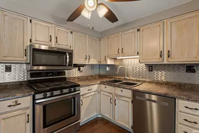 14666 Mill Valley Lane, Granger, IN 46530 - Photo 9