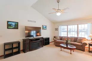 58124 Prairie Ridge Rd, Goshen, IN 46528 - Photo 3