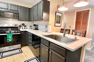 1520 N Oakhill Dr, South Bend, IN 46637 - Photo 3