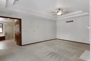 26252 Woodsong Ct, South Bend, IN 46628 - Photo 23