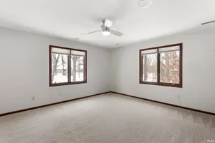 26252 Woodsong Ct, South Bend, IN 46628 - Photo 21