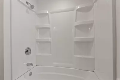 52128 Helmen Avenue, South Bend, IN 46637 - Photo 11