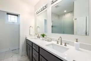 11270 Albany Ridge Dr, Osceola, IN 46561 - Photo 15