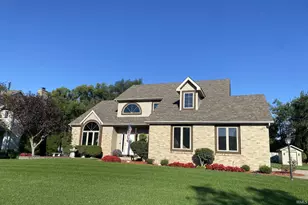 53271 County Murray Dr, Granger, IN 46530 - Photo 1
