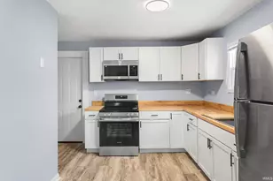 215 E Broadway St, Mishawaka, IN 46545 - Photo 5