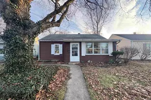 209 E Edgar Ave, Mishawaka, IN 46545 - Photo 1