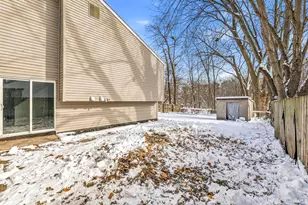 1828 Woodland Dr, Elkhart, IN 46514 - Photo 23