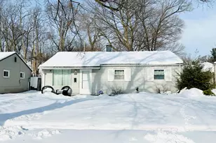 1031 Chippewa Ave, South Bend, IN 46614 - Photo 9