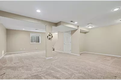 25795 Pack Trail, South Bend, IN 46628 - Photo 15