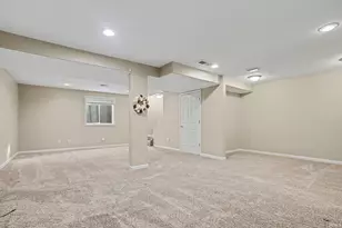 25795 Pack Trail, South Bend, IN 46628 - Photo 15