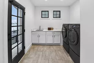 18445 Forest Glade Dr, South Bend, IN 46637 - Photo 11