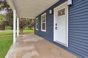 110 S 33rd St, South Bend, IN 46615 - Photo 3