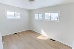 1132 Manchester Dr, South Bend, IN 46615 - Photo 17