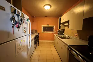 1353 N Olive St, South Bend, IN 46628 - Photo 7