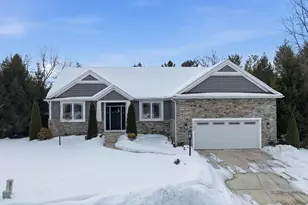 4604 N Pier Ct, South Bend, IN 46628 - Photo 1