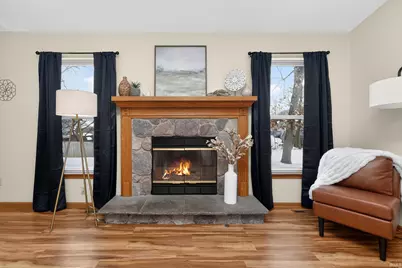 10449 Charles Street, Osceola, IN 46561 - Photo 5