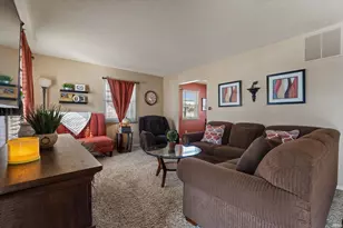 1473 Cambridge Dr, South Bend, IN 46614 - Photo 3