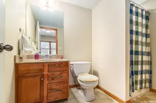 1673 N Summit Dr, La Porte, IN 46350 - Photo 19