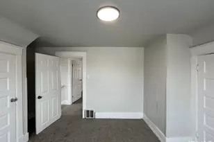 230 E Victoria St, South Bend, IN 46614 - Photo 5