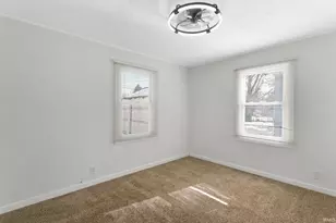 1622 Wilber St, South Bend, IN 46628 - Photo 9